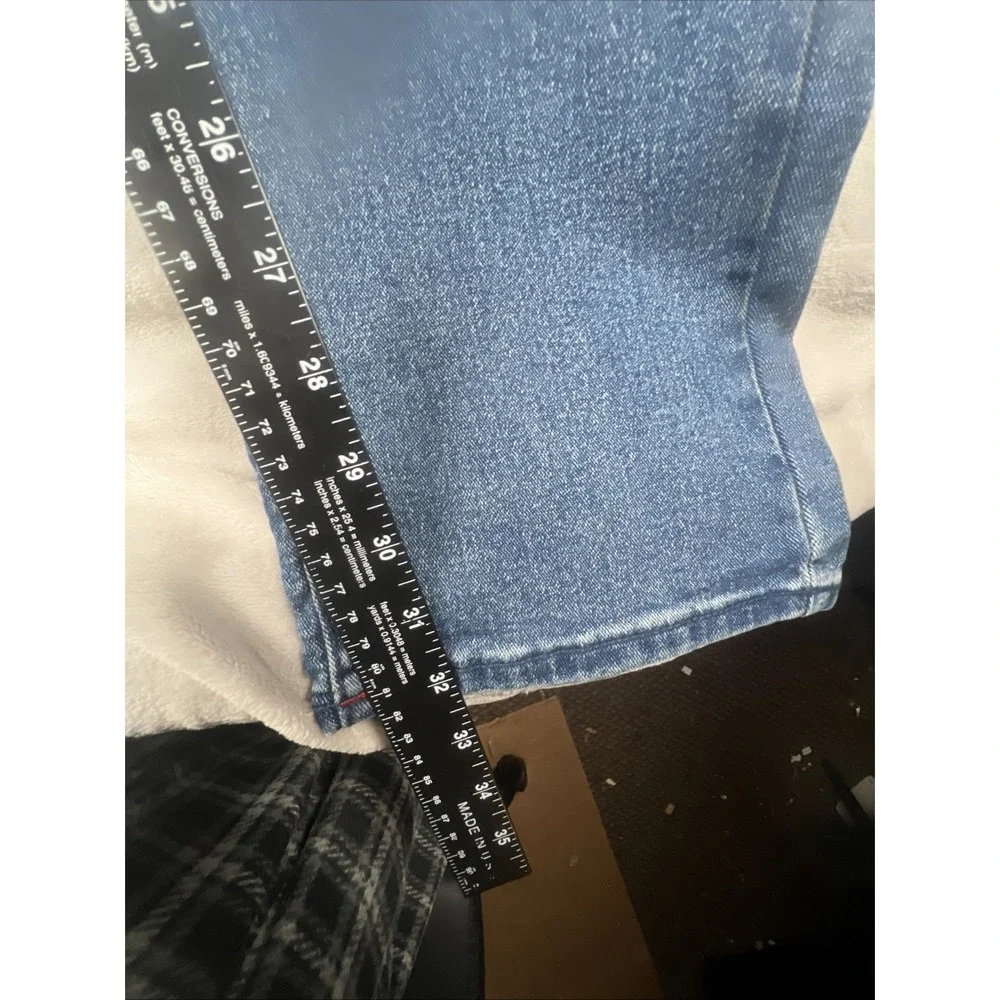True Religion World Tour Jean Men 42x32 Geno Big Flap Relaxed Denim Red ‎ Stich